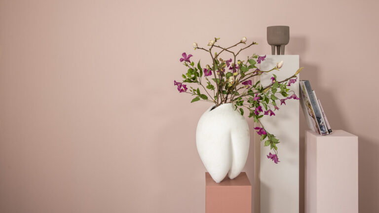 En av årets store trendfarger er rosa. Foto: Byggma.