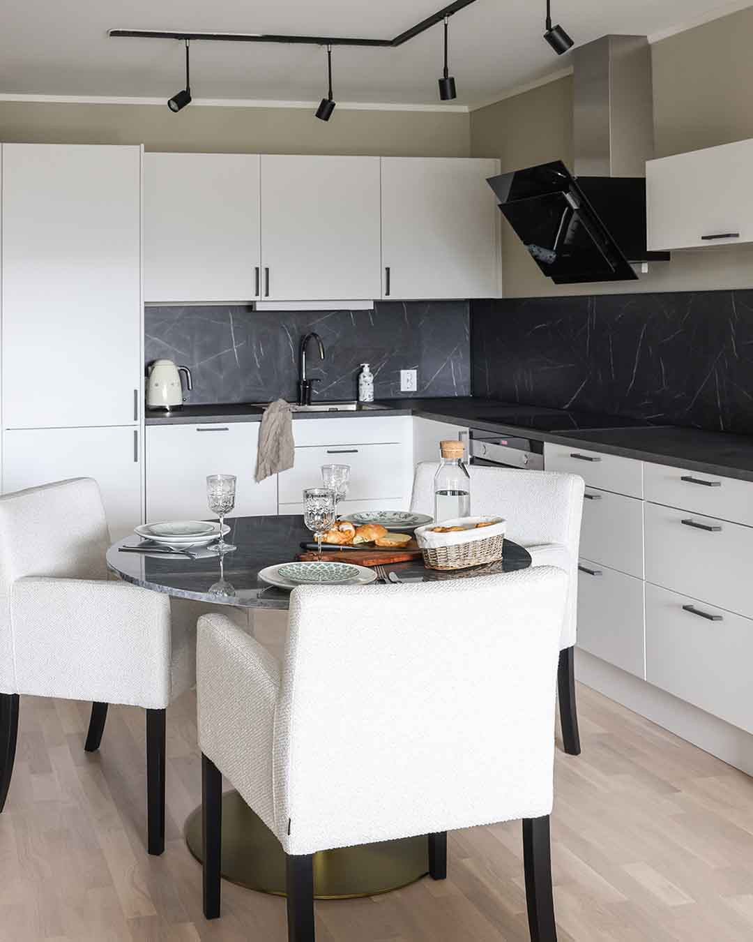 DIY: Det er enkelt å oppgradere selv med Smartpanel Kitchenboard.