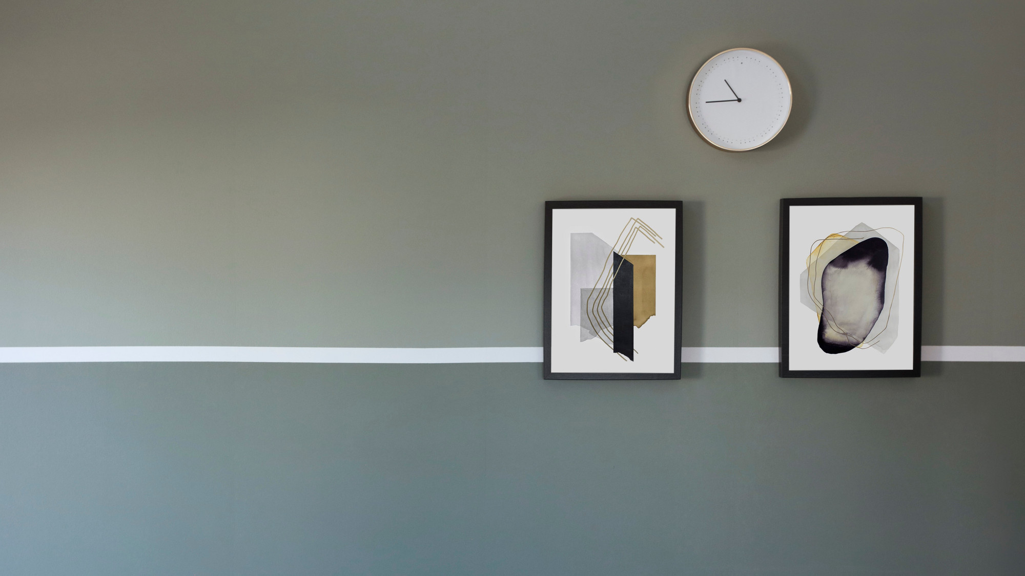 Fortesia Walls2Paint malt med Jotun Lady treasure øverst og Jotun Lady Antique Green nederst.
